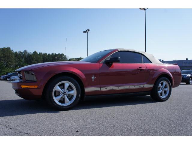Photo of 2007 Ford Mustang
