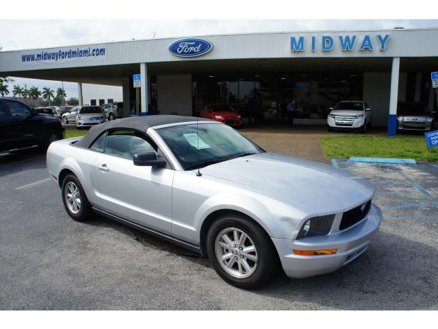 Photo of 2008 Ford Mustang