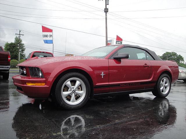Photo of 2008 Ford Mustang