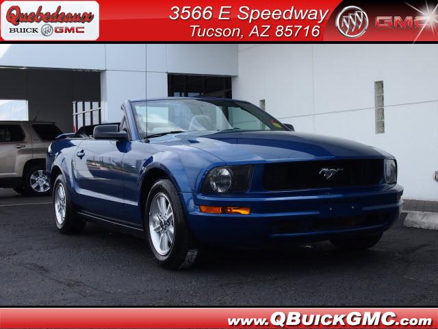 Photo of 2006 Ford Mustang