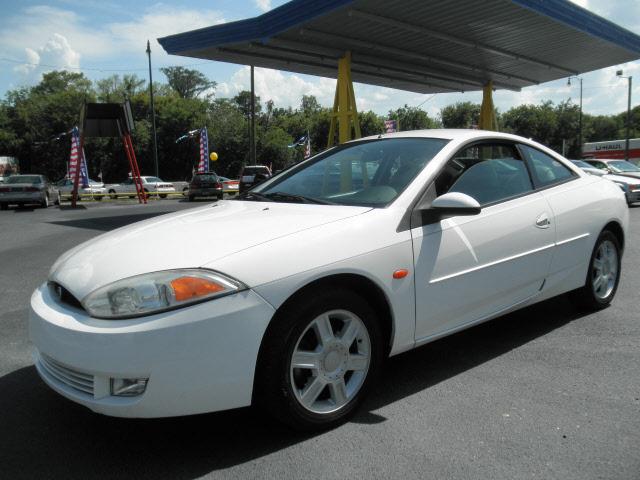 Photo of 2001 Mercury Cougar