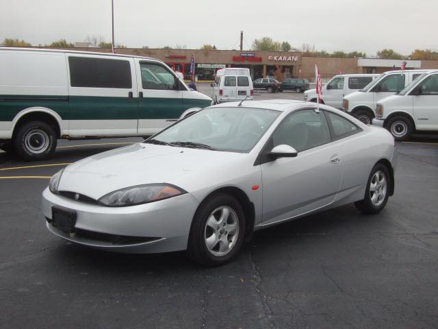 Photo of 1999 Mercury Cougar