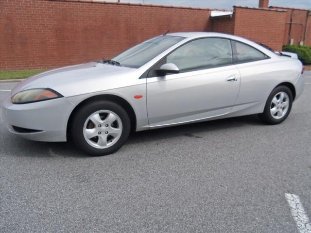Photo of 2000 Mercury Cougar
