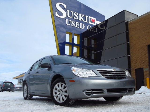Photo of 2008 Chrysler Sebring