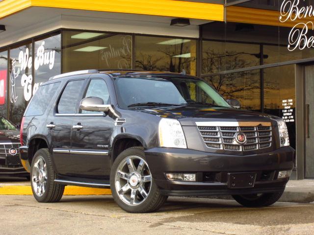 Photo of 2011 Cadillac Escalade