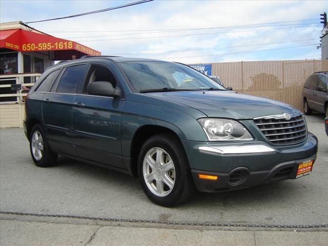 Photo of 2006 Chrysler Pacifica