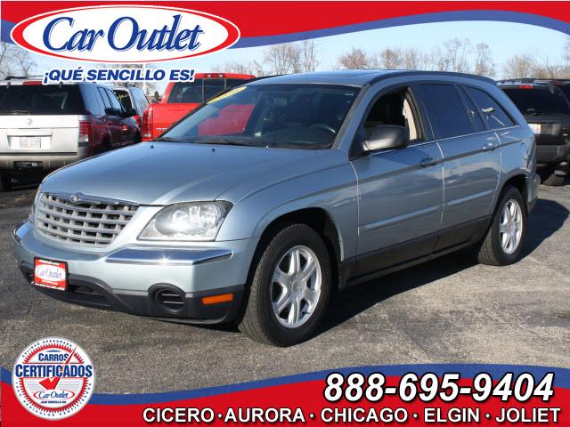 Photo of 2006 Chrysler Pacifica