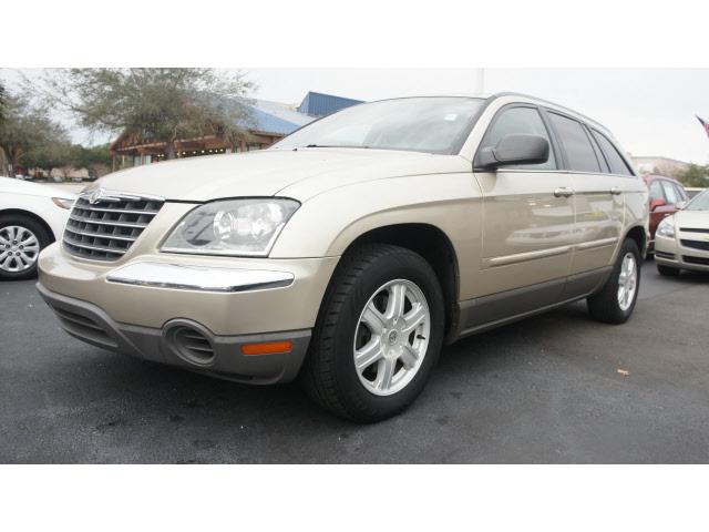 Photo of 2006 Chrysler Pacifica