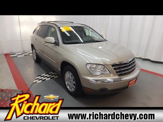Photo of 2007 Chrysler Pacifica
