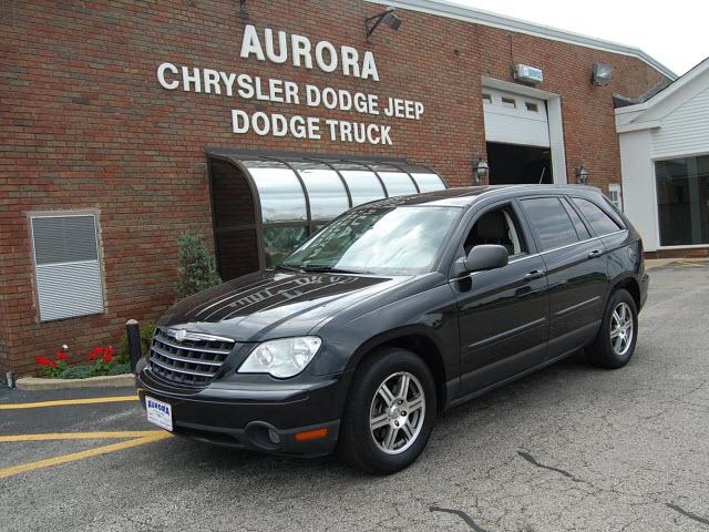 Photo of 2008 Chrysler Pacifica