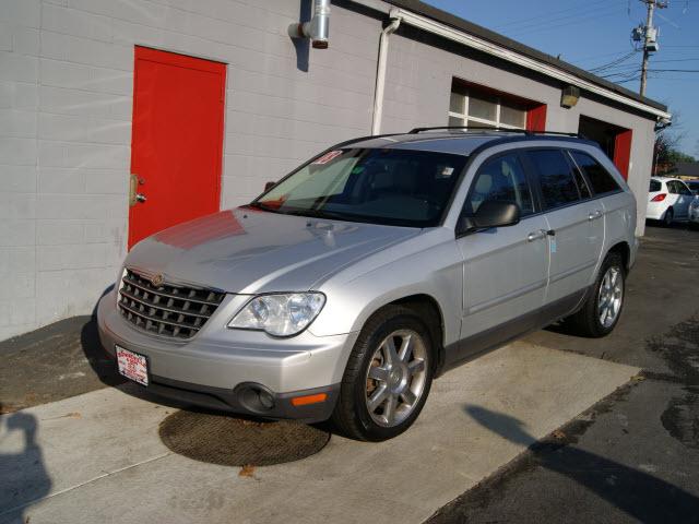 Photo of 2008 Chrysler Pacifica