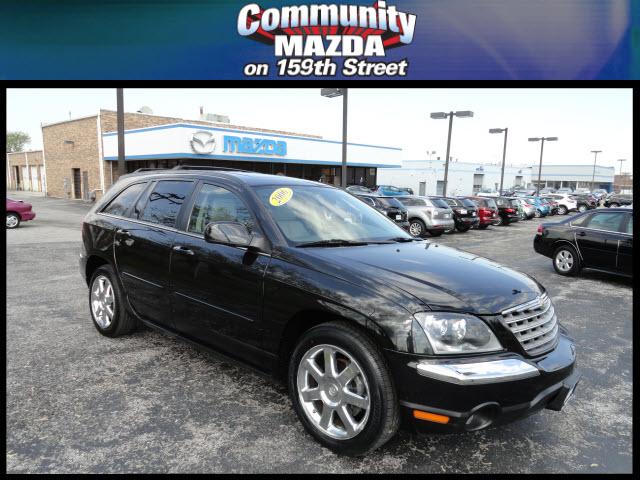 Photo of 2006 Chrysler Pacifica
