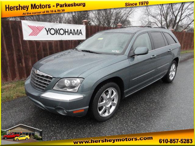 Photo of 2006 Chrysler Pacifica
