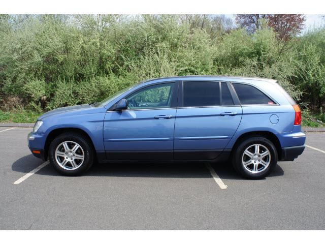 Photo of 2007 Chrysler Pacifica