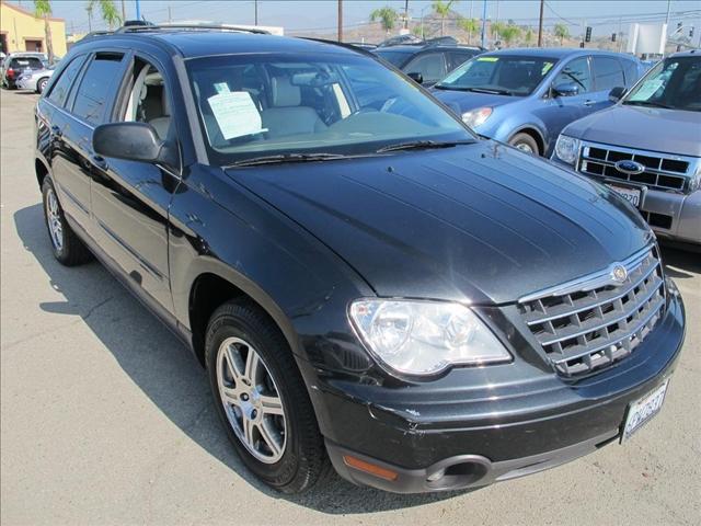 Photo of 2008 Chrysler Pacifica