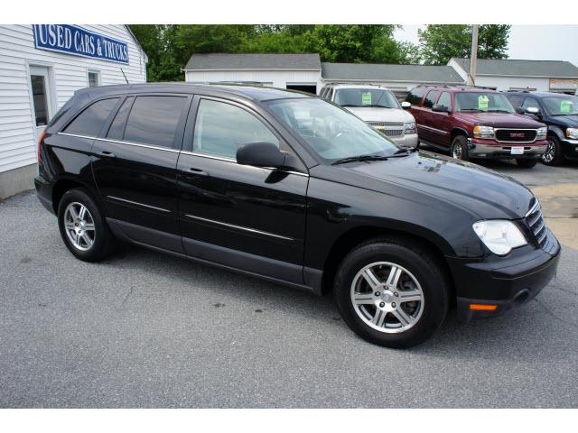 Photo of 2008 Chrysler Pacifica