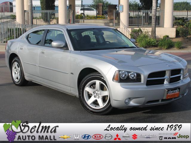 Photo of 2010 Dodge Charger