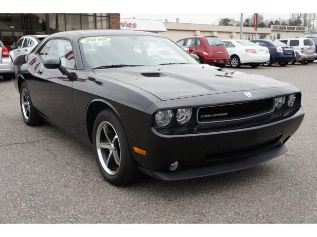 Photo of 2010 Dodge Challenger