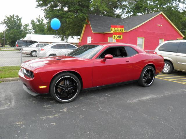 Photo of 2010 Dodge Challenger