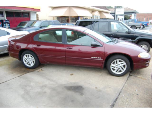 Photo of 2000 Dodge Intrepid