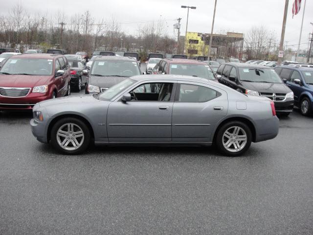 Photo of 2006 Dodge Charger