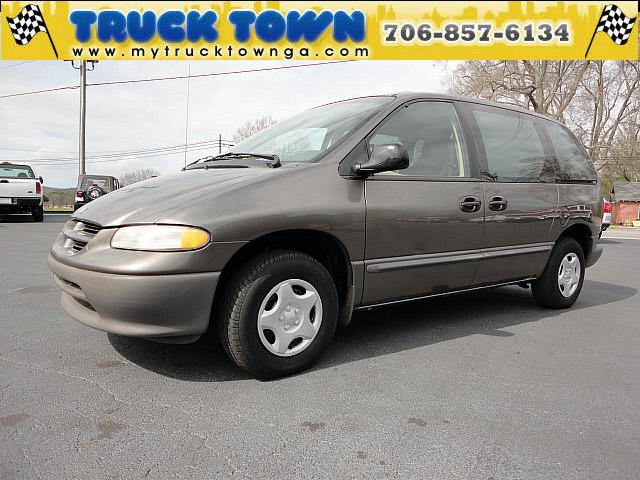 Photo of 1997 Dodge Caravan