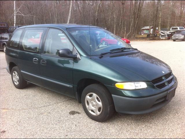 Photo of 1997 Dodge Caravan