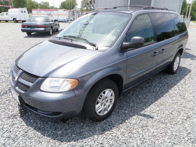 Photo of 2002 Dodge Grand Caravan