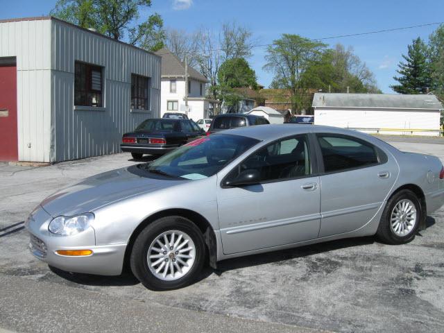 Photo of 2000 Chrysler Concorde