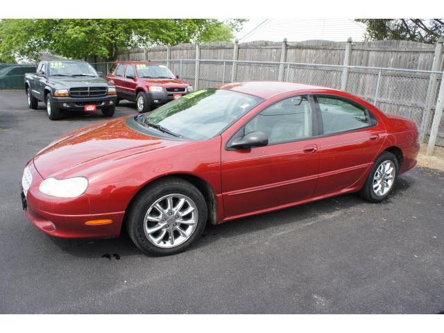 Photo of 2002 Chrysler Concorde