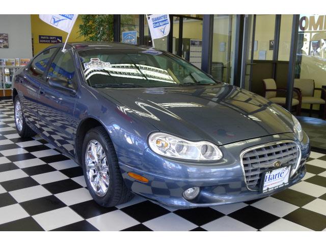 Photo of 2003 Chrysler Concorde