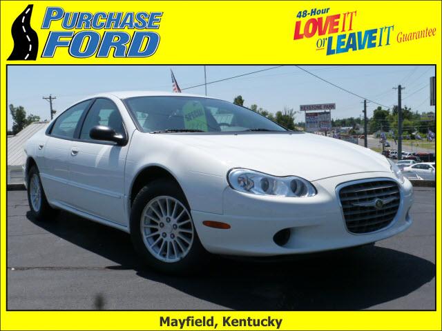 Photo of 2004 Chrysler Concorde