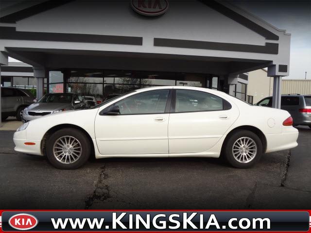 Photo of 2002 Chrysler Concorde
