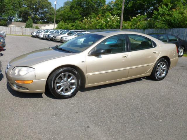 Photo of 2000 Chrysler 300M