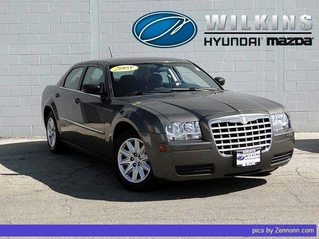 Photo of 2008 Chrysler 300