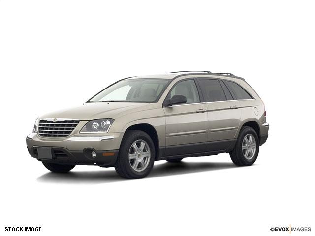 Photo of 2005 Chrysler Pacifica