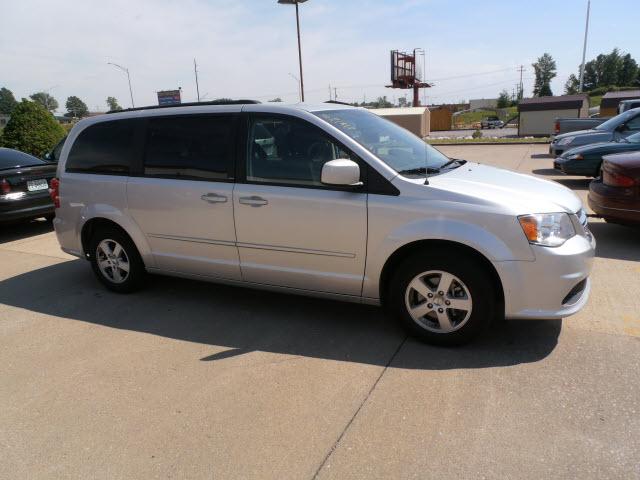 Photo of 2012 Dodge Grand Caravan