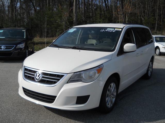 Photo of 2012 Volkswagen Routan