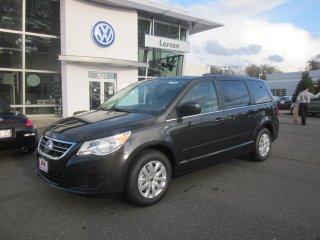 Photo of 2012 Volkswagen Routan