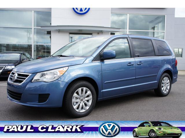 Photo of 2012 Volkswagen Routan
