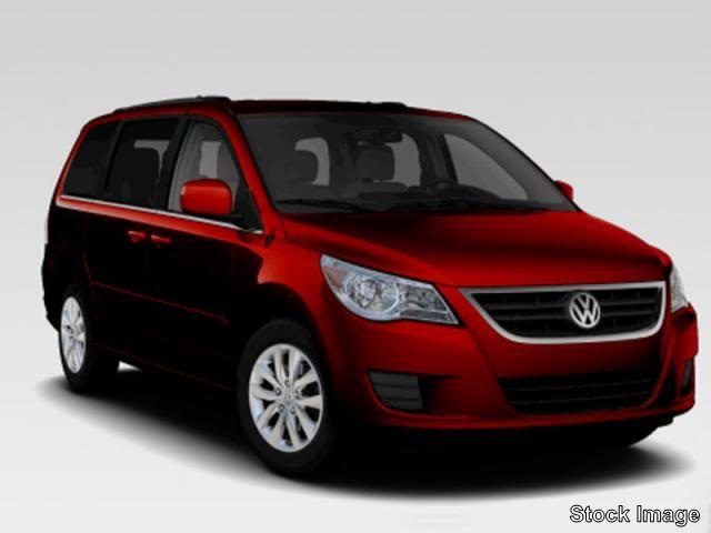 Photo of 2012 Volkswagen Routan