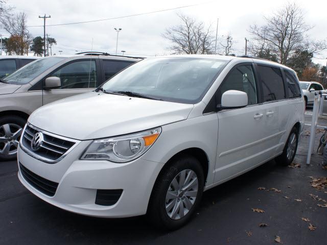 Photo of 2012 Volkswagen Routan