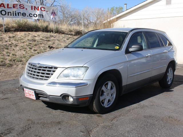 Photo of 2004 Chrysler Pacifica