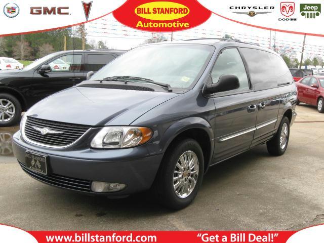 Photo of 2002 Chrysler Town & Country