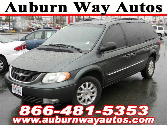 Photo of 2002 Chrysler Town & Country