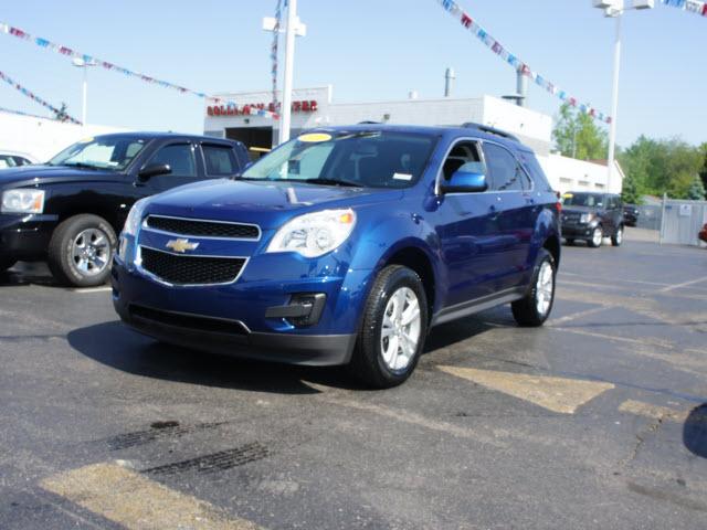 Photo of 2010 Chevrolet Equinox