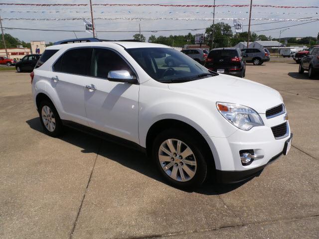 Photo of 2010 Chevrolet Equinox
