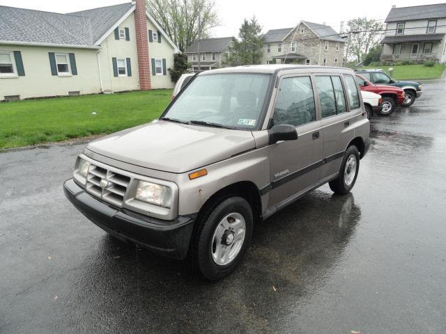 Photo of 1998 Chevrolet Tracker