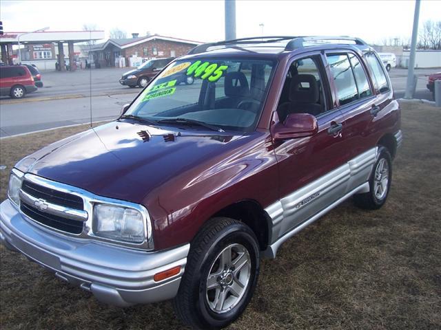 Photo of 2002 Chevrolet Tracker