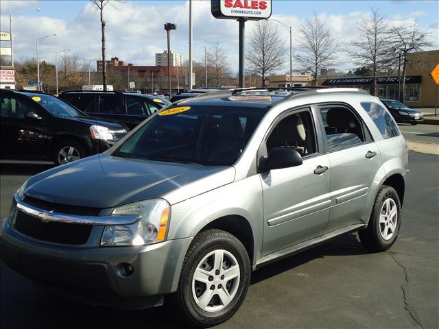 Photo of 2005 Chevrolet Equinox